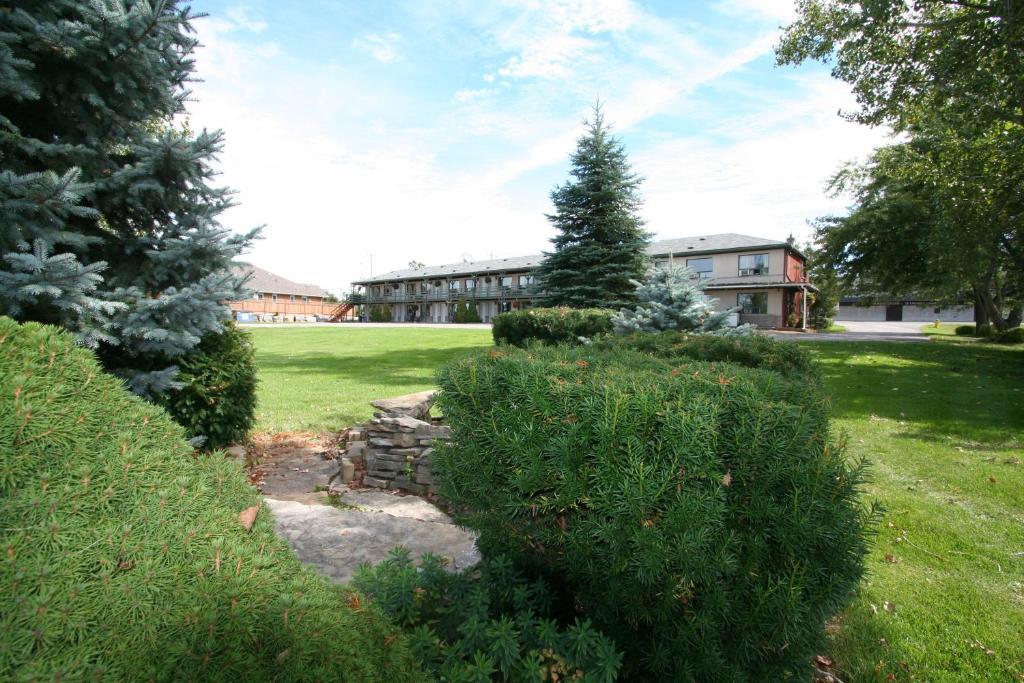 Campbellford River Inn Eksteriør bilde